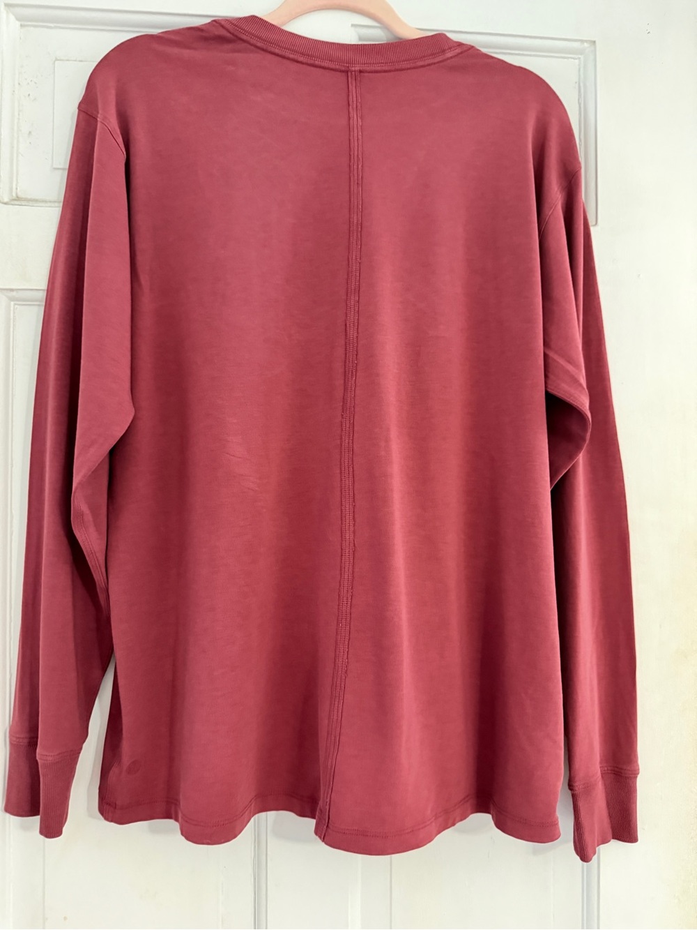 lululemon athletica /Women's Long Sleeve Tee - Deep Dusty Rose - Picture 3 of 3